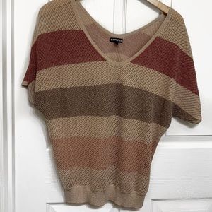 Express Top (M) Multi-Colored Mid Length Sleeve